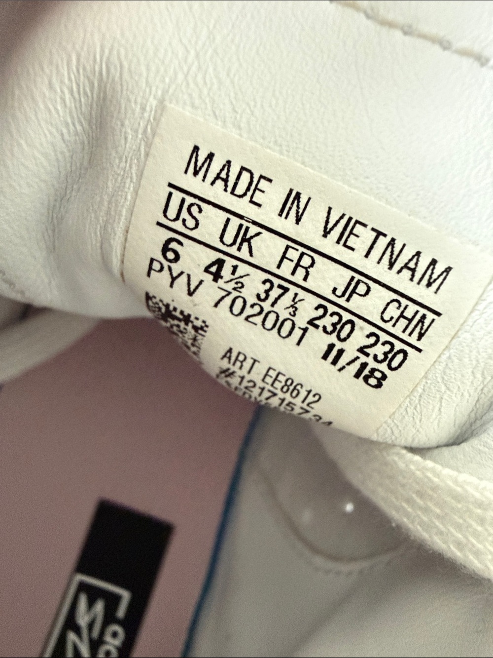 adidas Sleek Women’s White Mid-Top Sneakers with Pink Cupsole - Picture 9 of 9